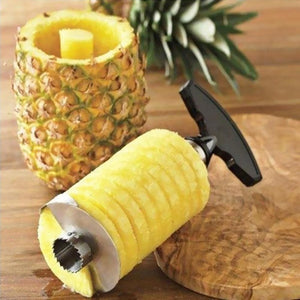Juicy Pineapple Slicer